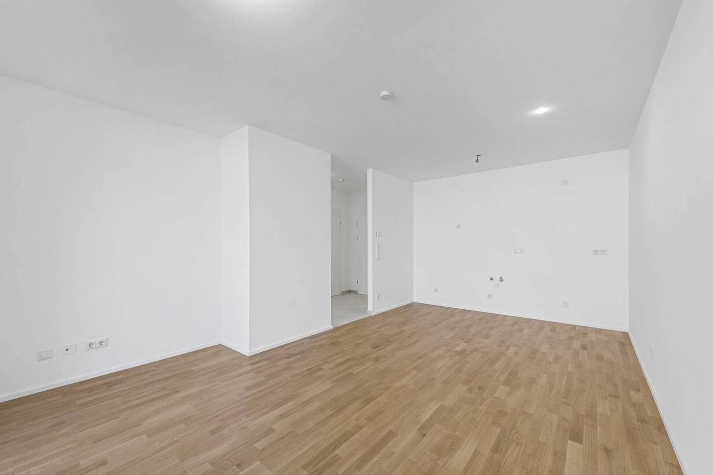 Cozy two room apartment with loggia in the 14th district Top 21