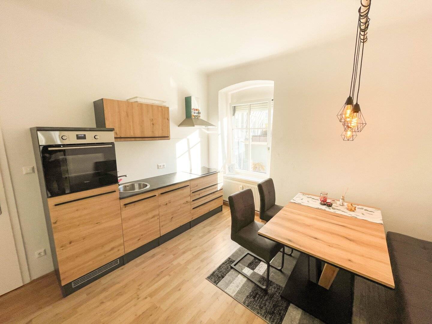 PERFEKTE INVESTITION ! Wohn- und Geschäftshaus in Spittal an der Drau !