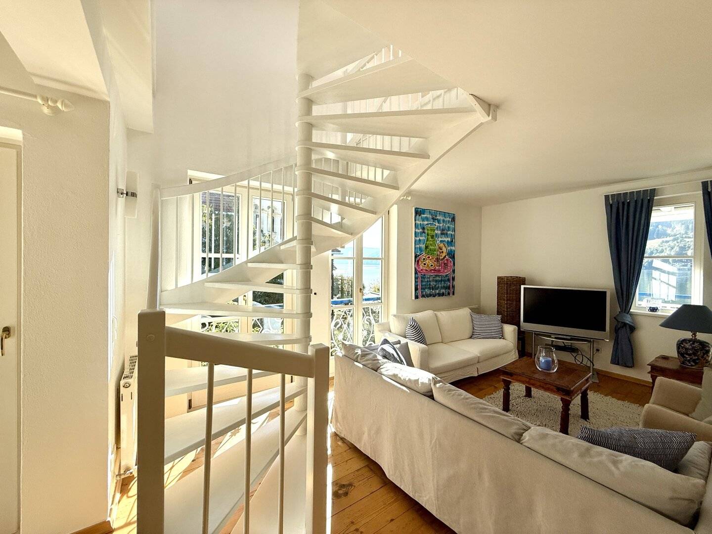 Sunlight, Lake, Sense of Life - Extraordinary Apartment at Millstätter See