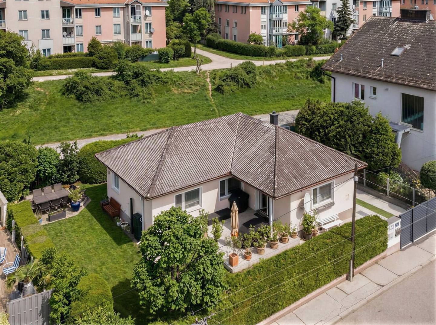 Geschmackvoll sanierter Bungalow an der Liesing in Rodaun