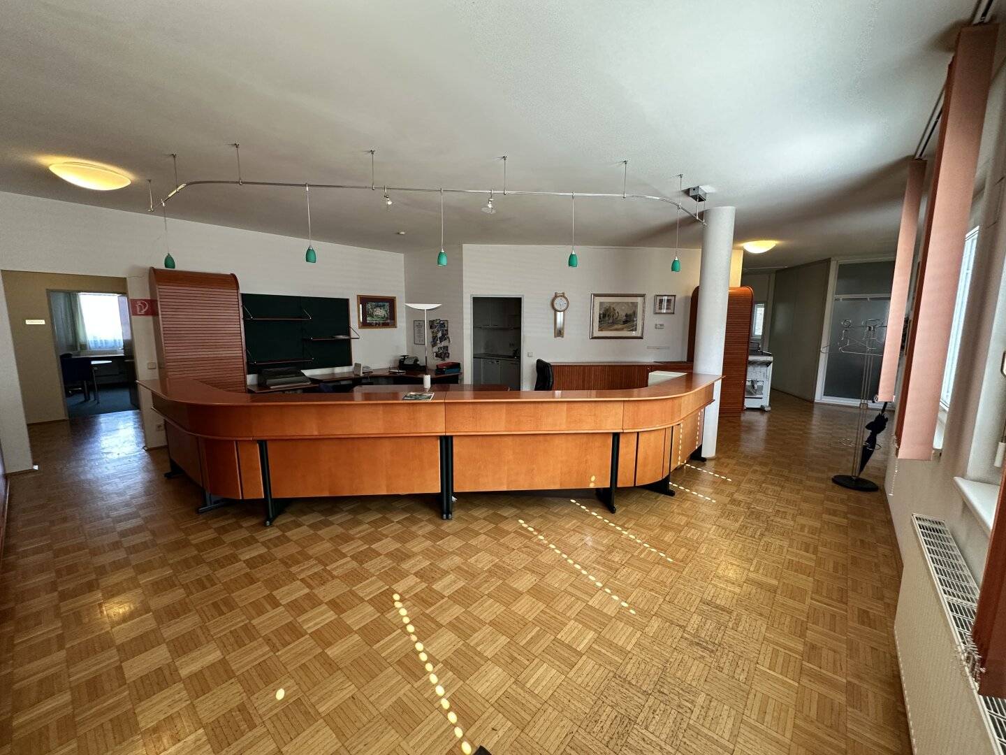 Single Office for Rent