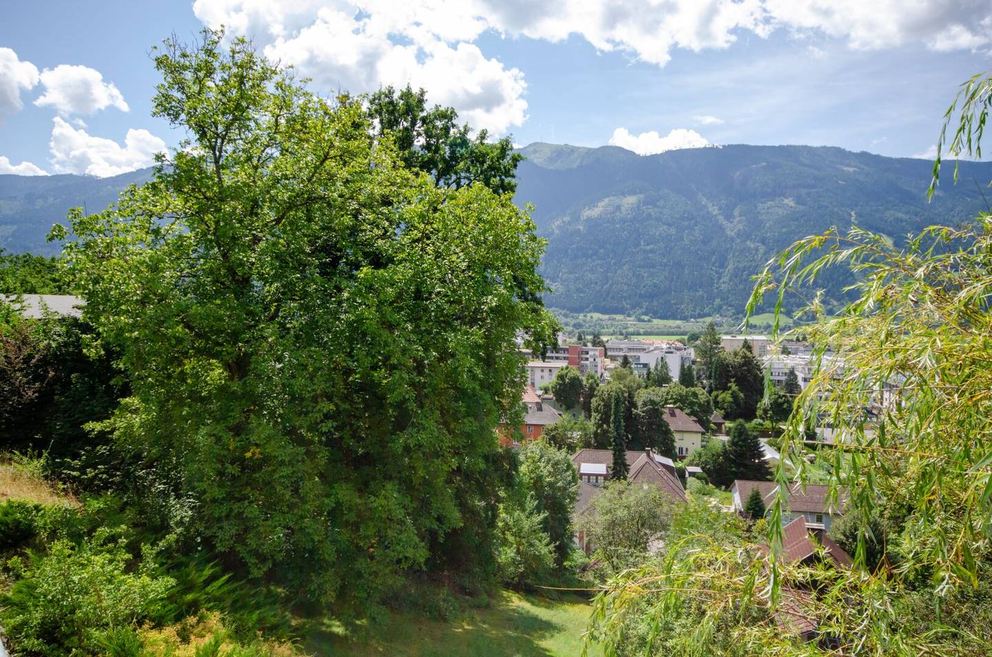 Dreamlike building plot in sought after inner city location
