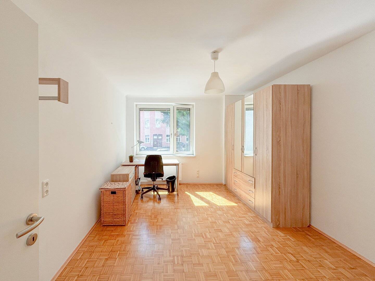Innenhofidylle mit urbanem Puls – sanierte 2-Zimmerwohnung Nähe Wilhelmsdorfer Park