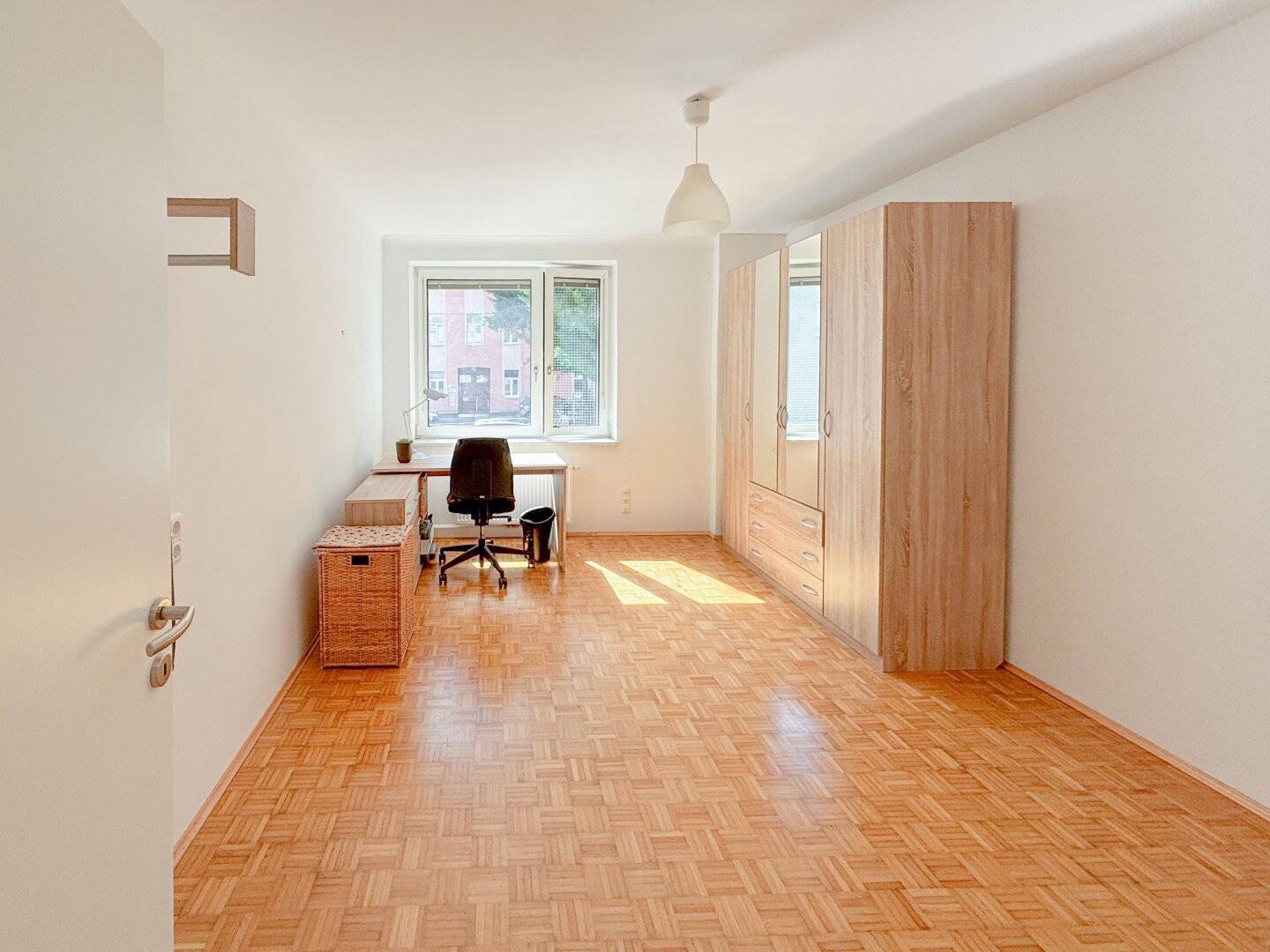 Innenhofidylle mit urbanem Puls – sanierte 2-Zimmerwohnung Nähe Wilhelmsdorfer Park