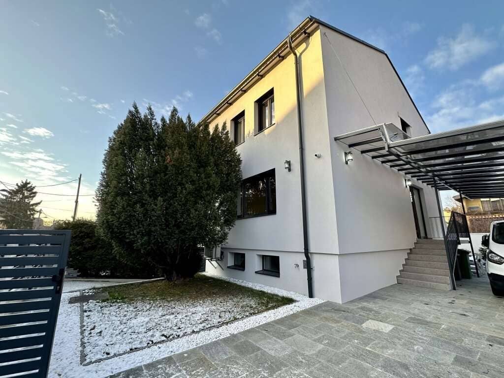 Modern and high quality house with high quality fittings 1210 Wien