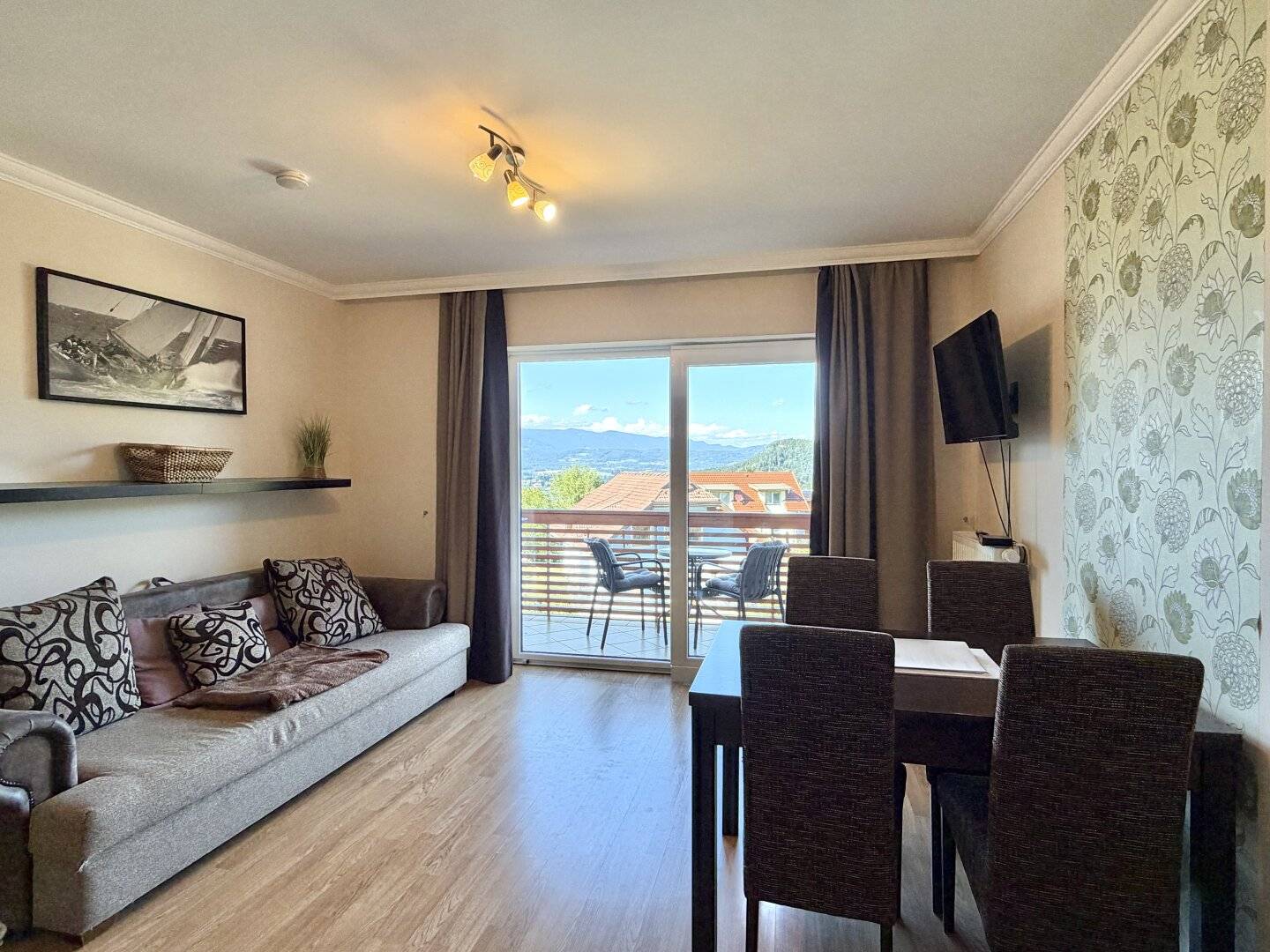 SEE.BERGE.RUHE. Your dream apartment at Faaker See awaits you