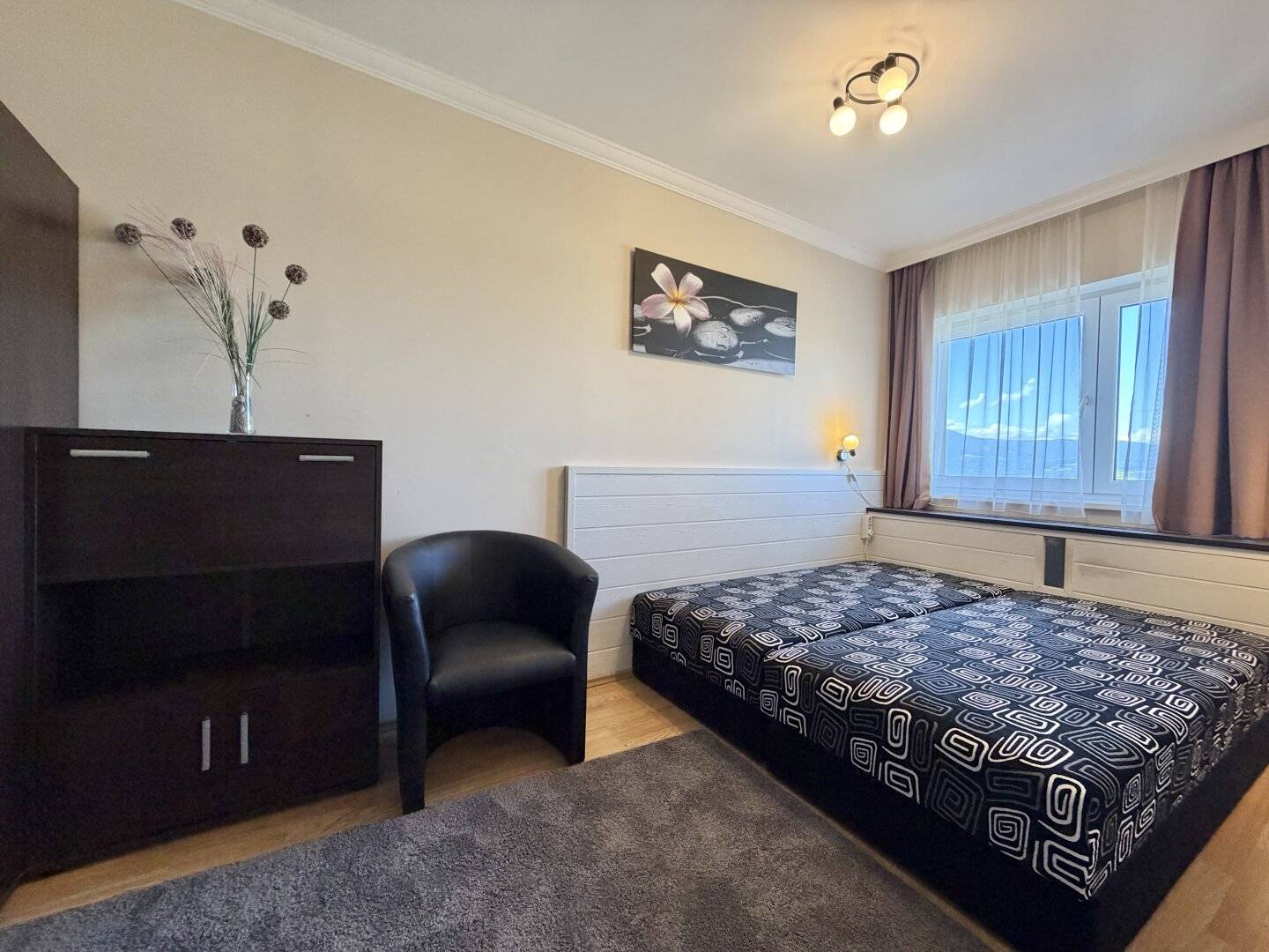 SEE.BERGE.RUHE. Your dream apartment at Faaker See awaits you