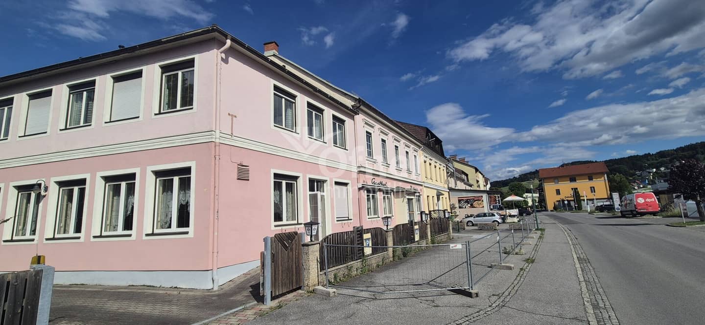 Vielseitiges Renditeobjekt: Ehemaliges Gasthaus mit Fremdenzimmer – eine Liegenschaft mit großem Potential