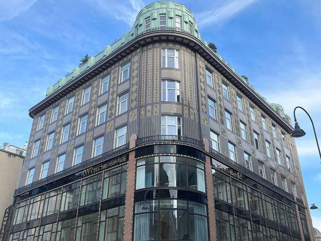 Former Residenz Palace
