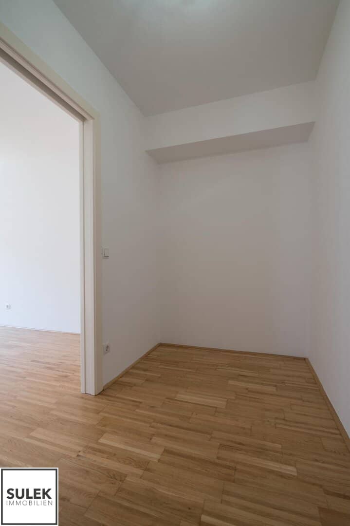 Available now: Well laid out 2-room apartment in Staudgasse