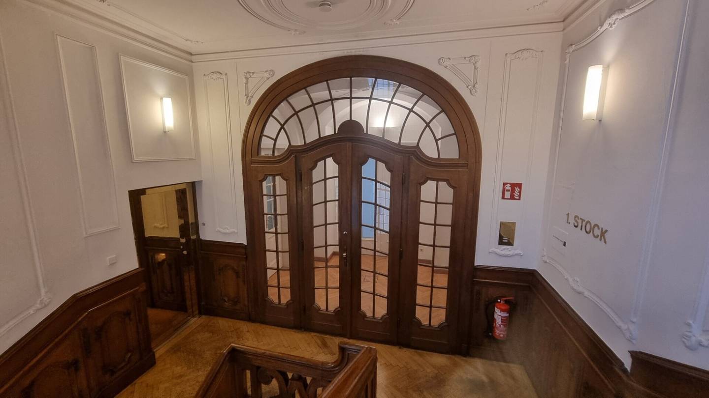 Top historic offices in a stately old building