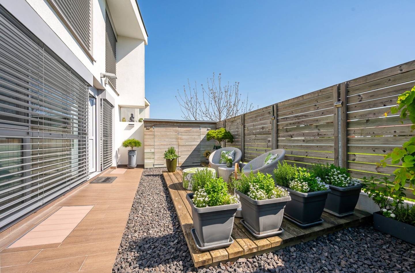 STYLISCHES LUXUS-TOWNHOUSE mit Pool, Biotop, Klimaanlage,Top-Energiewerten, uvm. vor den Toren Wiens