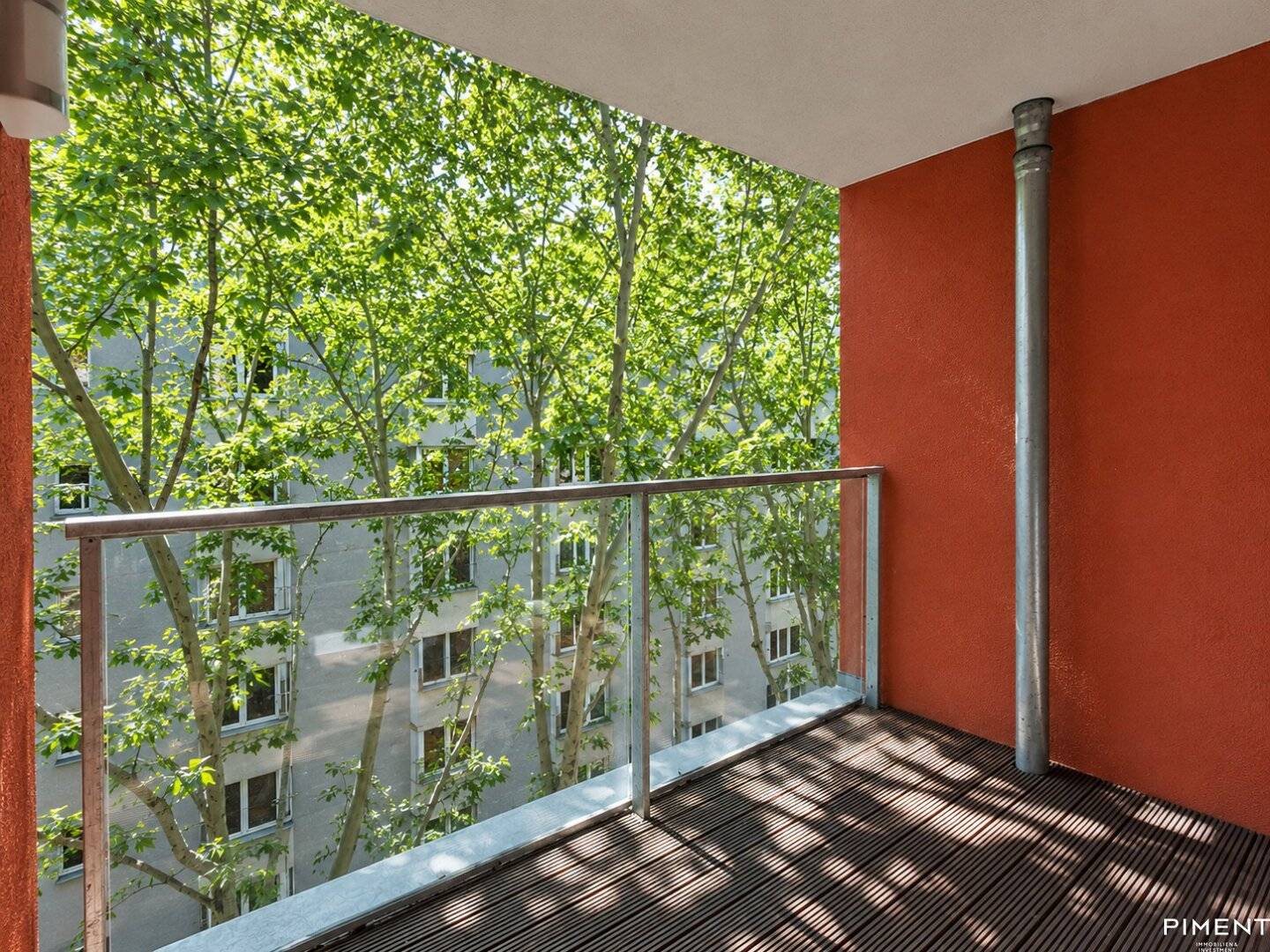 Bright 3-room apartment in top location