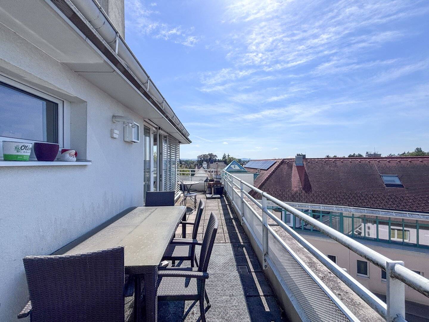 Sonnige DG-Maisonette-Wohnung in Stockerau – viel Platz für die ganze Familie!