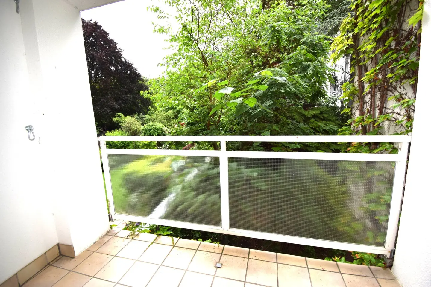 Balcony, Garage, 4 Rooms, Top Condition