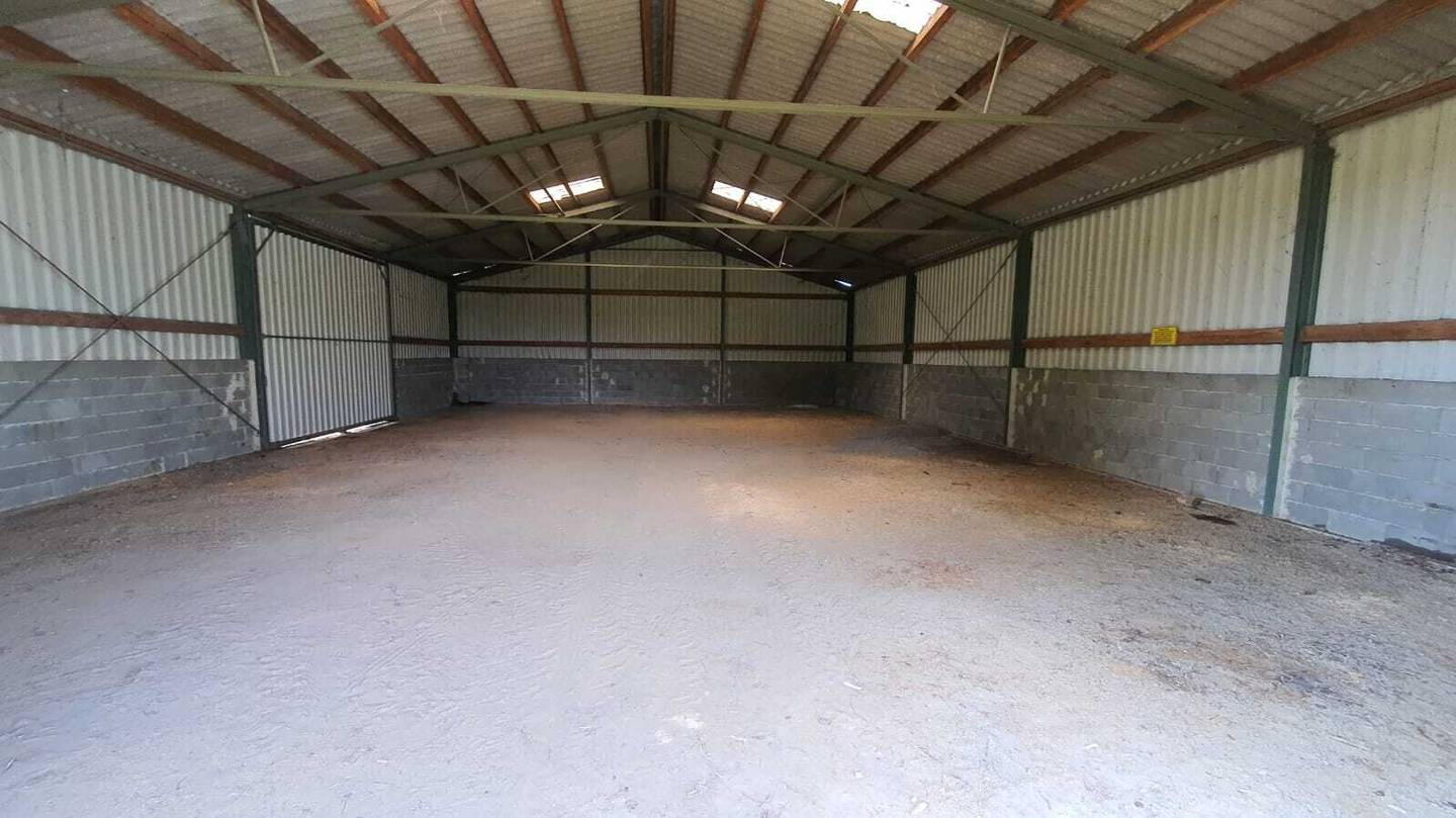 Grundstück mit Lagerhalle - nicht beheizbar - provisionsfrei für Sie als Käufer/in