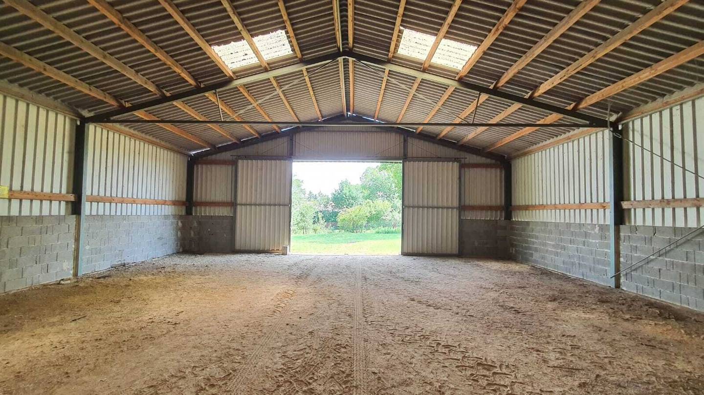Grundstück mit Lagerhalle - nicht beheizbar - provisionsfrei für Sie als Käufer/in
