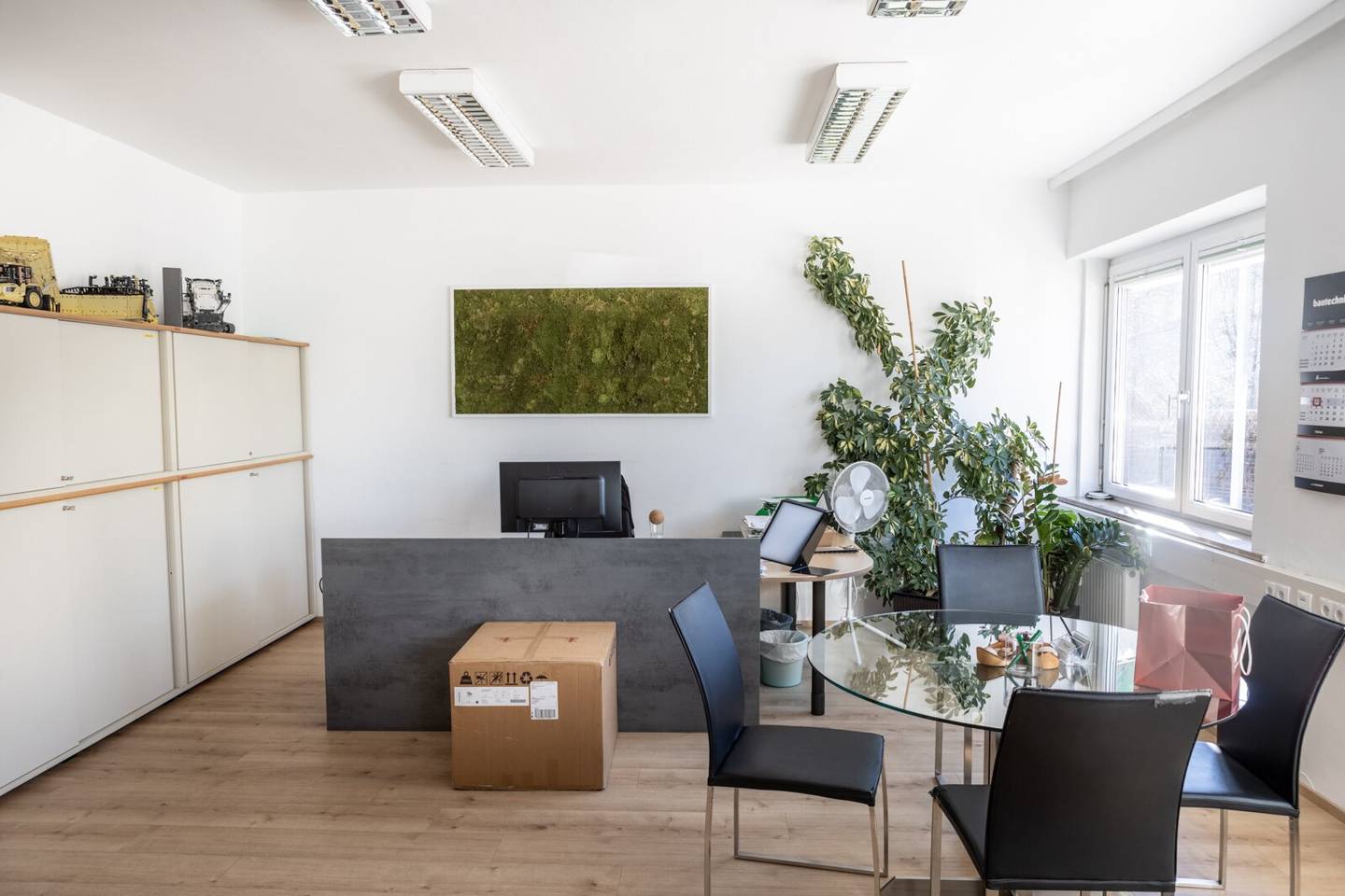 Zirl: Bright ground floor office in a good location 50 m²