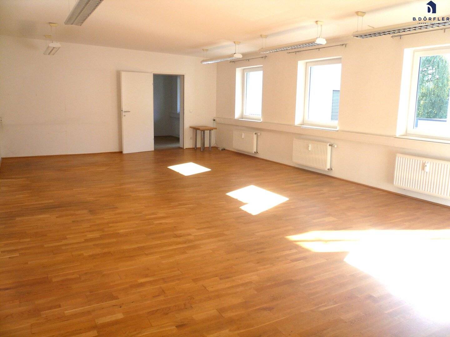 Modern office in the center with loggia and car parking space