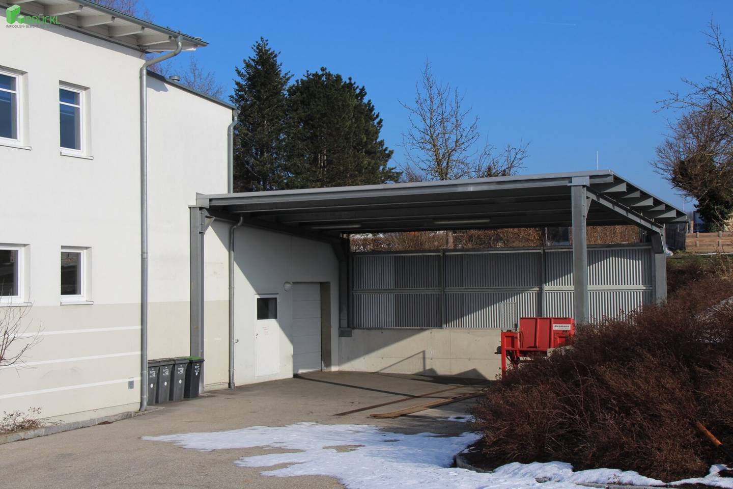 VERKAUF | Betriebsgebäude (Büro, Lager, Produktion) | ca. 1.970 m² | Nähe Ried im Innkreis