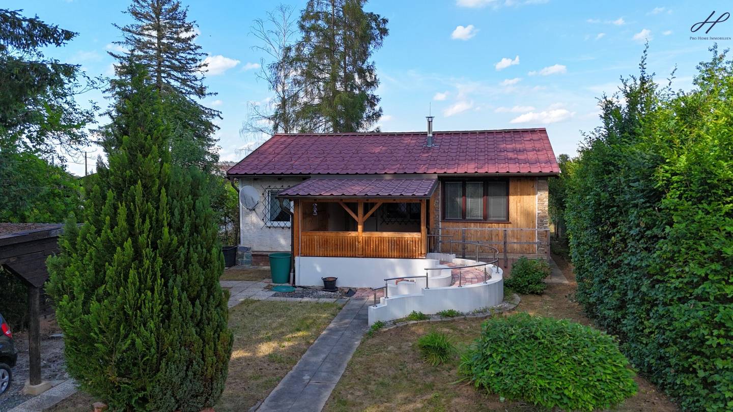 Bungalow in herrlicher Grünlage!