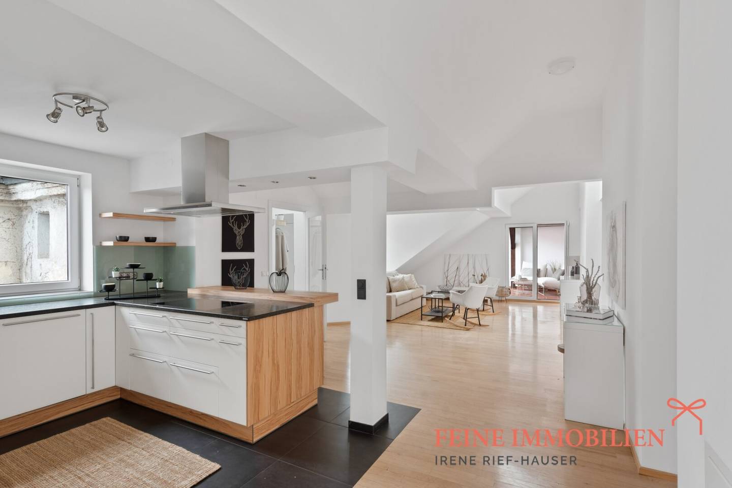 Real 5 room family apartment in Währing: one level, large garage","de":"Echte 5-Zimmer-Familienwohnung in Währing: eine Ebene, große Garage"