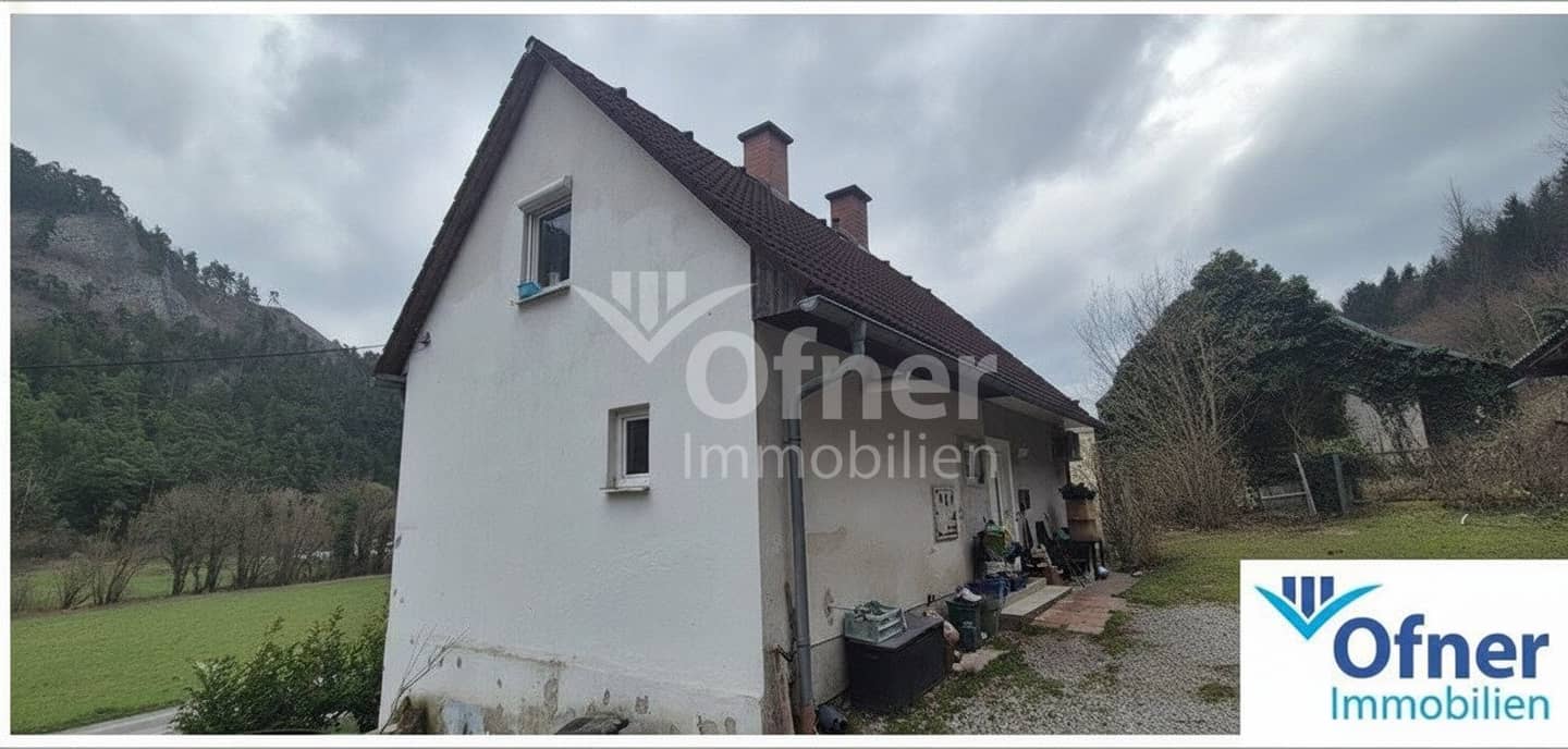 Wohnhaus mit Potenzial in Stadtrandlage