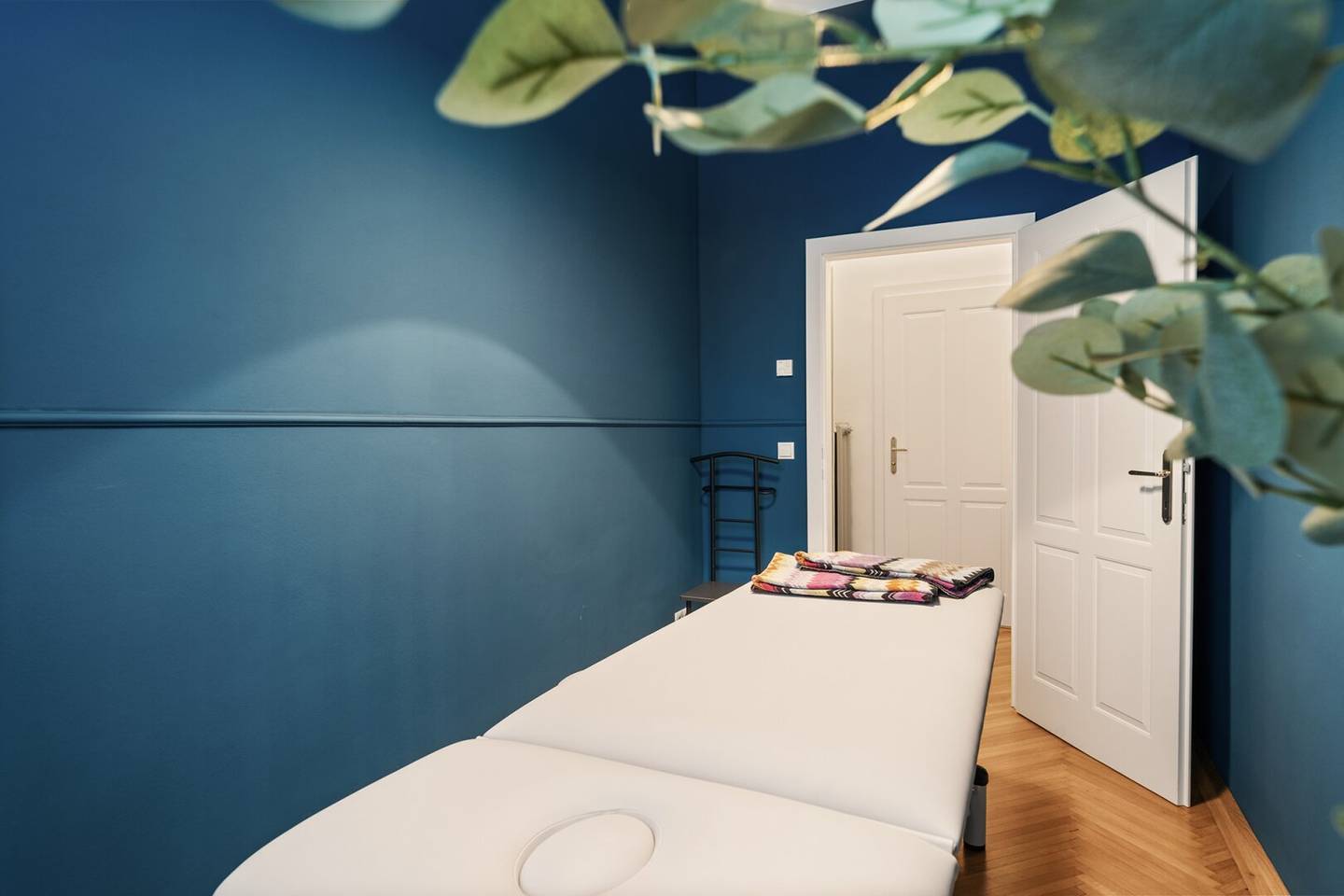 Massage room available for rent from 1 day per week, 7 days a week
