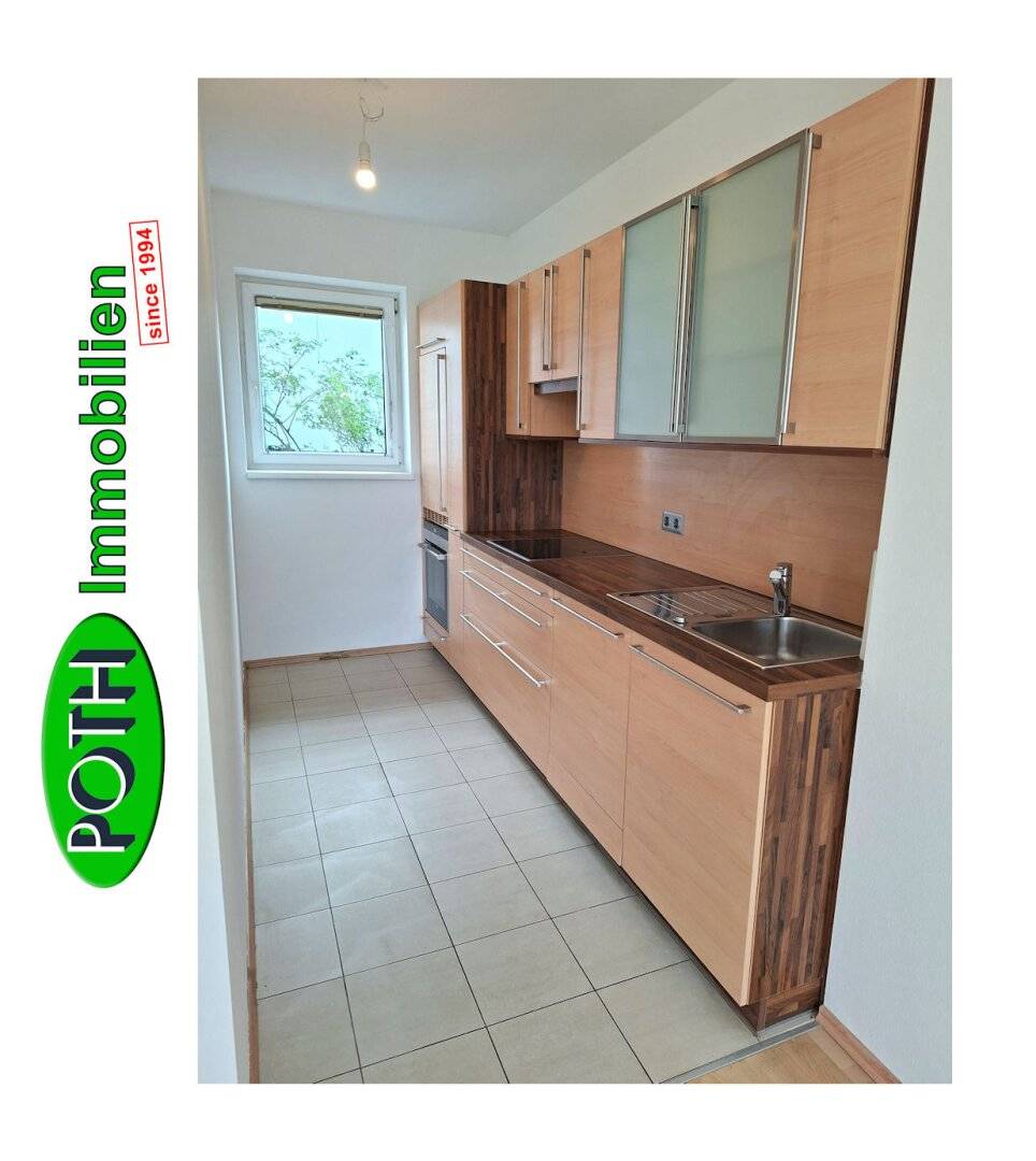 Maisonette apartment in the style of a terraced house with private garden, terrace and balcony plus access to a bathing pond