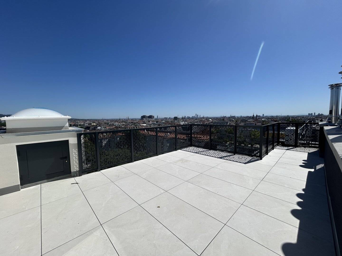 Penthouse-Feeling über den Dächern Wiens - Exklusive Maisonette mit 50 m² Freiflächen