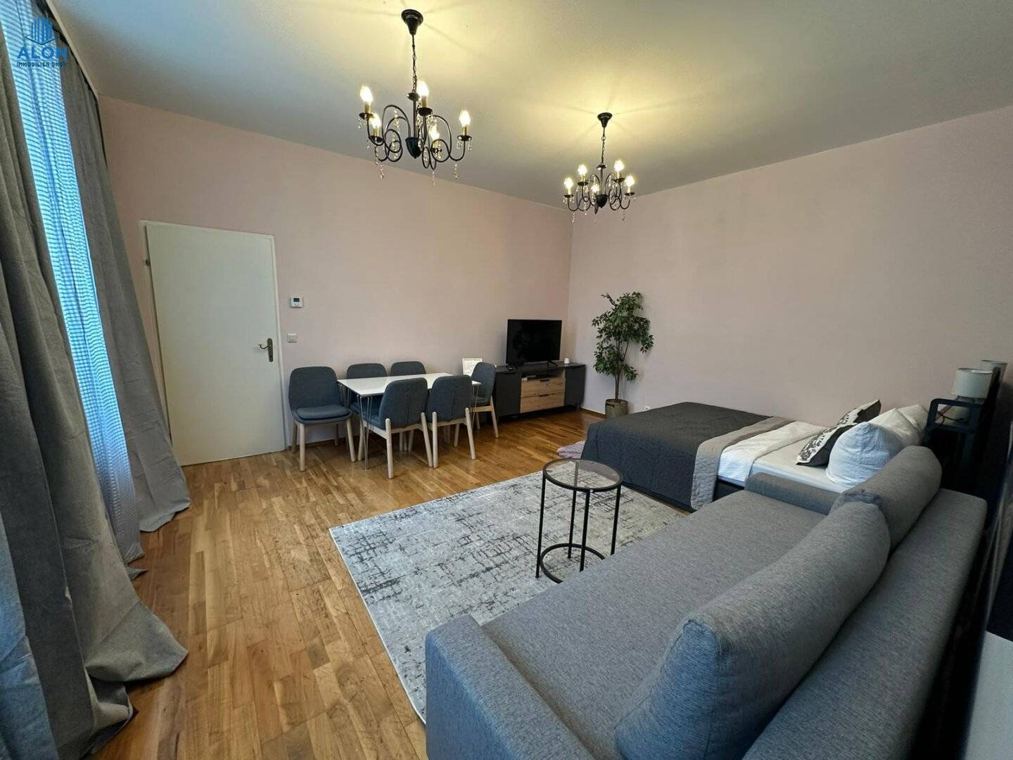 Helle 2-Zimmer-Wohnung mit Klimaanlage im Schlafzimmer in Hoflage! mit Möbel möglich!