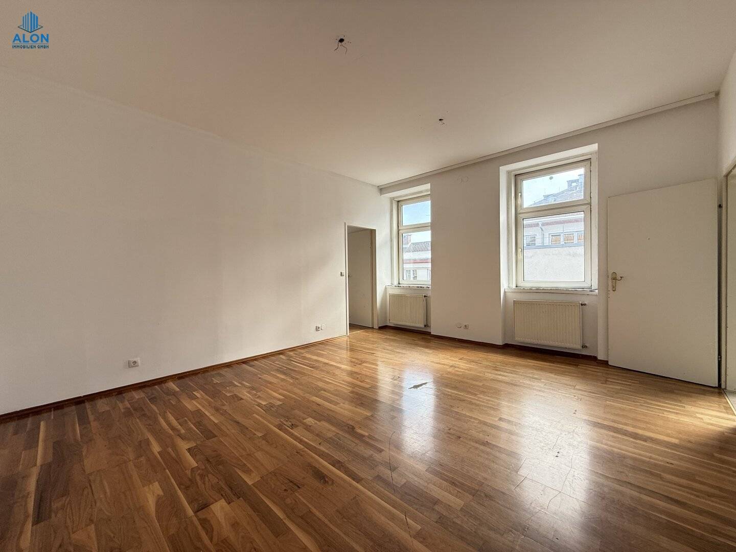 Helle 2-Zimmer-Wohnung mit Klimaanlage in Ruhelage!
