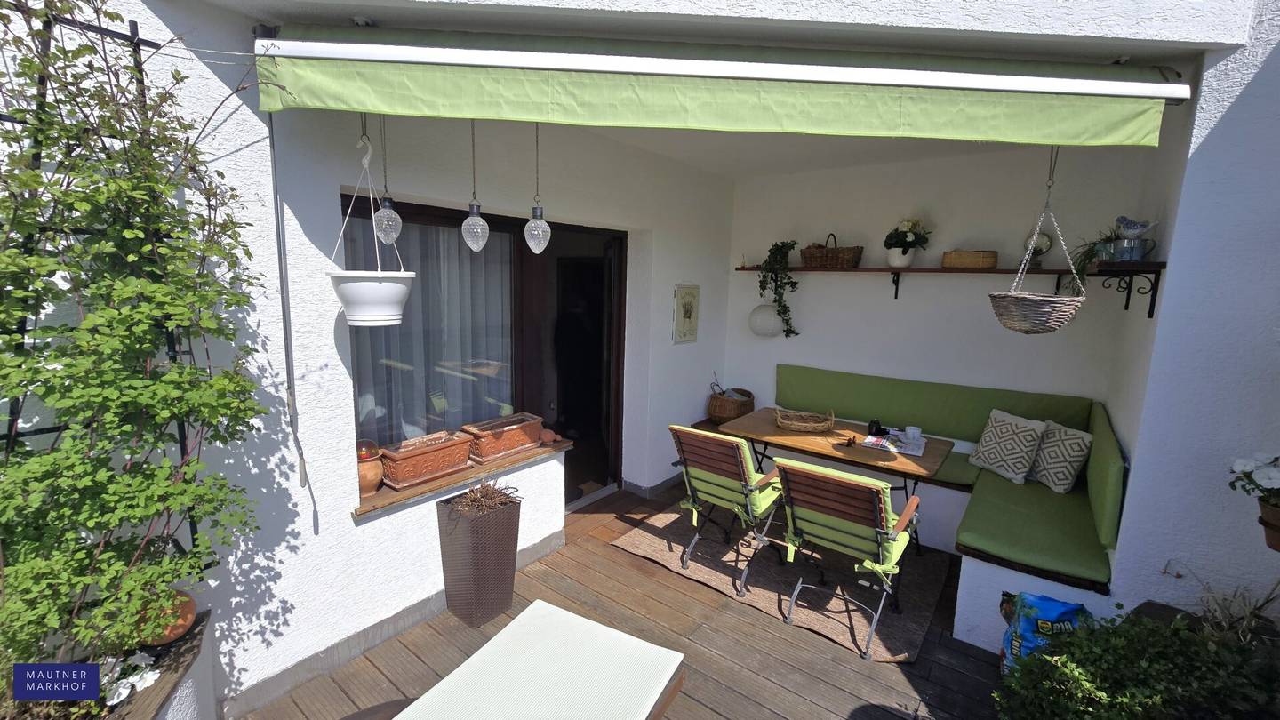 Mauer Charming, bright attic apartment with attractive terrace