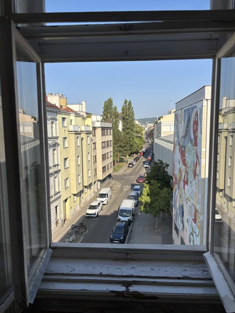 Stadtwohntraum ca.92 m²  in bester Ottakringer Lage - Renovierungsbedürftiges Juwel mit viel Potential !