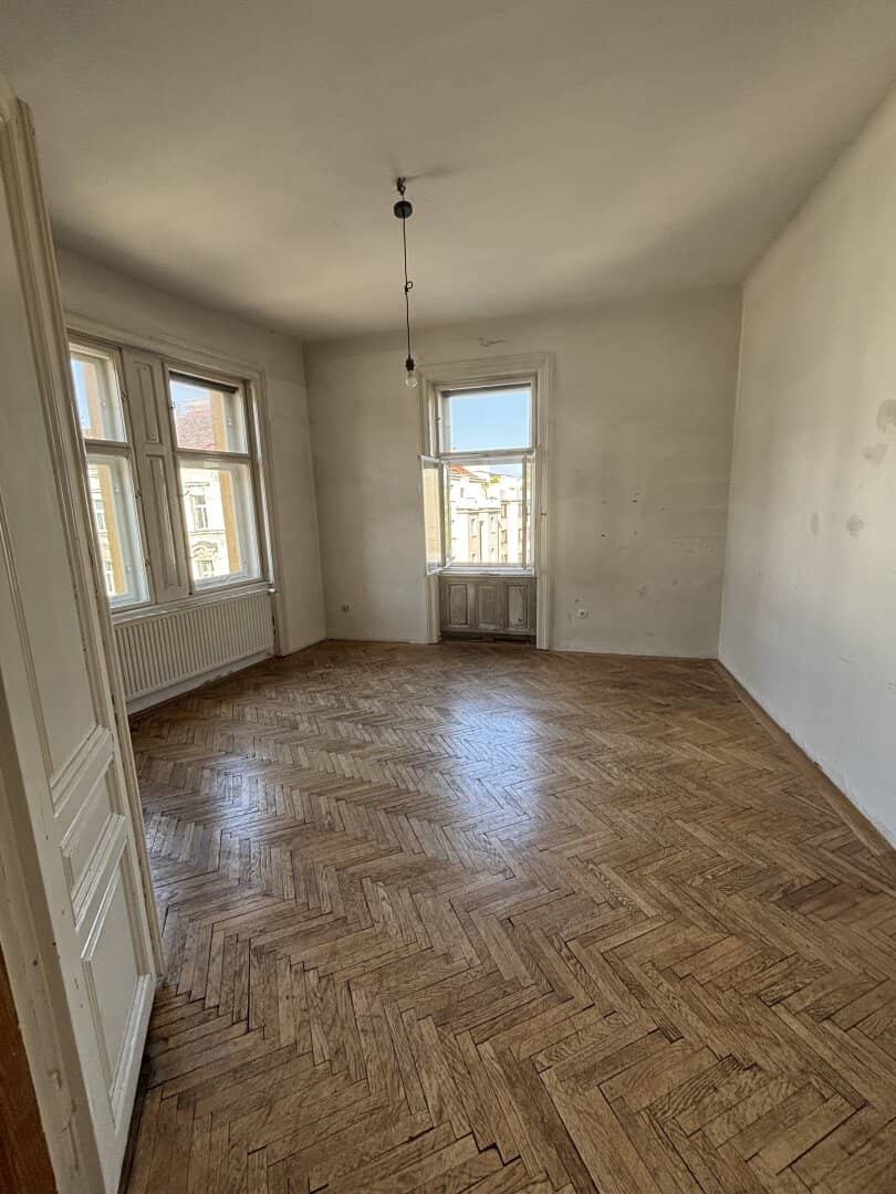 Stadtwohntraum ca.92 m²  in bester Ottakringer Lage - Renovierungsbedürftiges Juwel mit viel Potential !