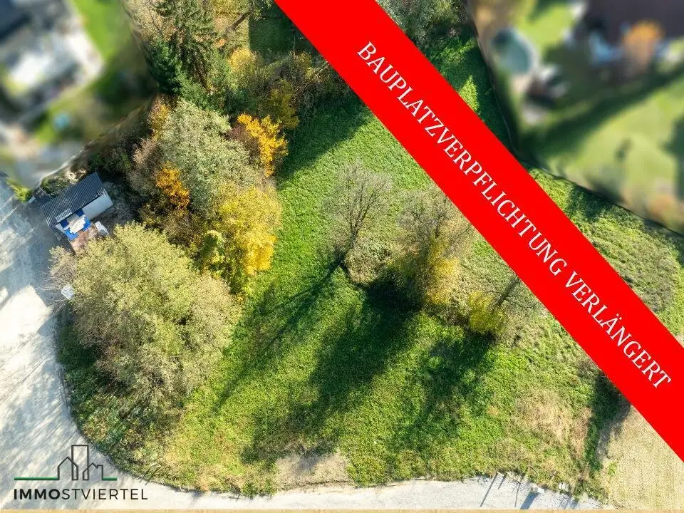 Large building plot in Scheibbs commission free top location