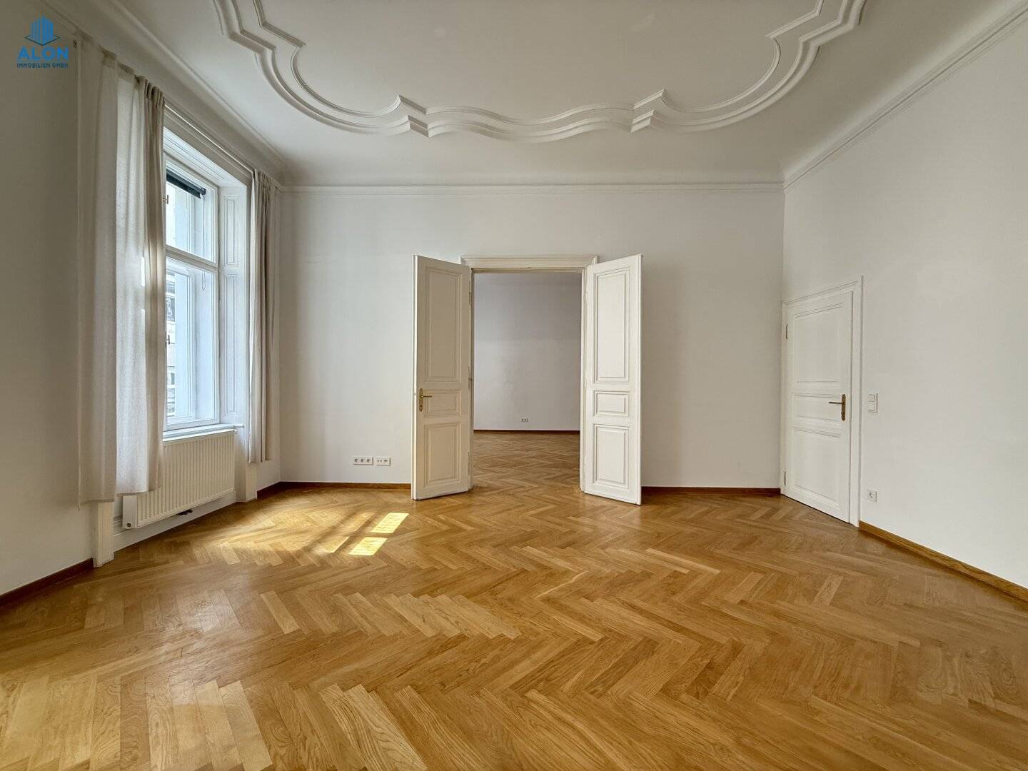 + TOP + ALTBAU-BÜRO / WOHNUNG + FLEXIBLE NUTZUNG BIS ENDE FEBRUAR 2027 + SOFORT VERFÜGBAR +