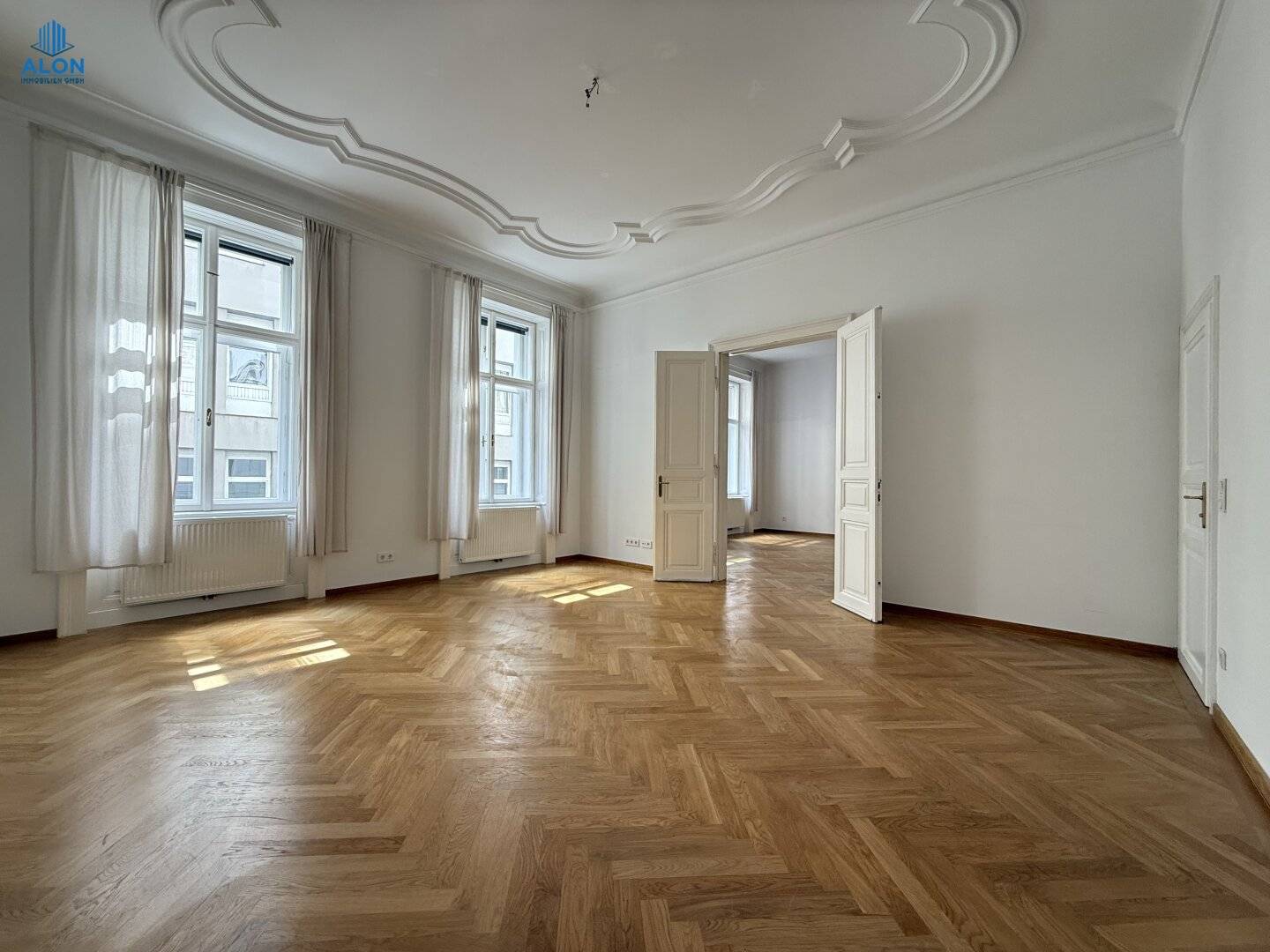 + TOP + ALTBAU-BÜRO / WOHNUNG + FLEXIBLE NUTZUNG BIS ENDE FEBRUAR 2027 + SOFORT VERFÜGBAR +