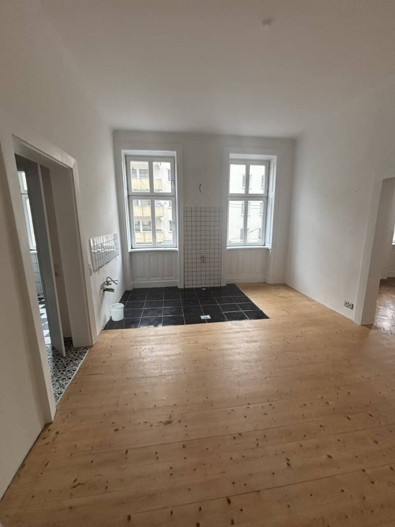 Sanierungsbedürftige 3 Zimmer Altbauwohnung mit viel Potential in zentraler Döblinger Lage - Billrothstrasse !