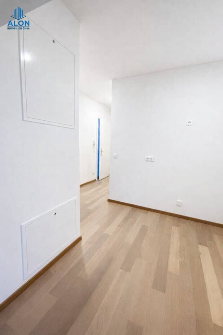Fully renovated 3 room apartment in top location living in the heart of the 2nd district