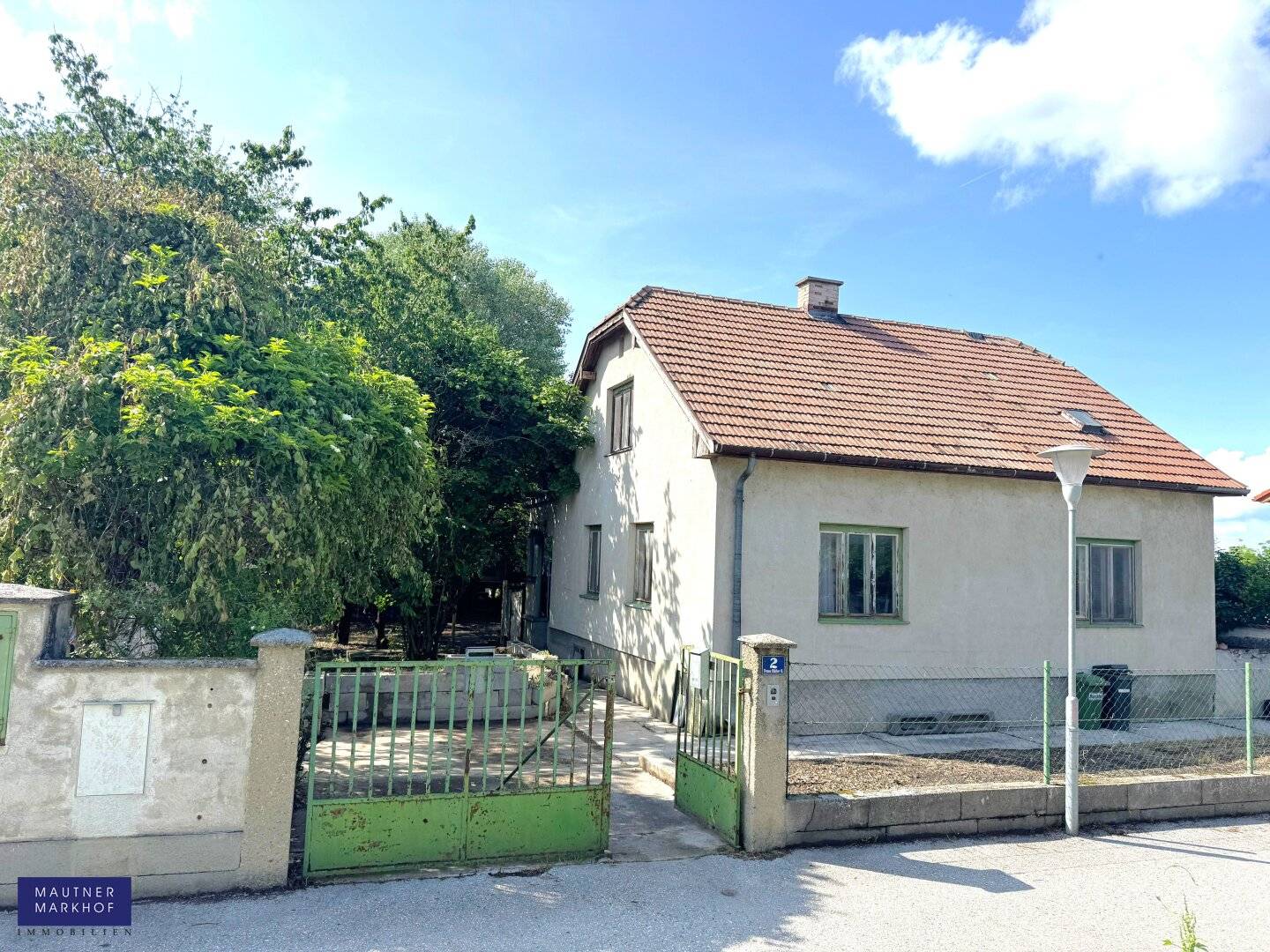Erstklassiges ruhig gelegenes, sonniges Baugrundstück mit Altbestand - Münchendorf bei Wien!