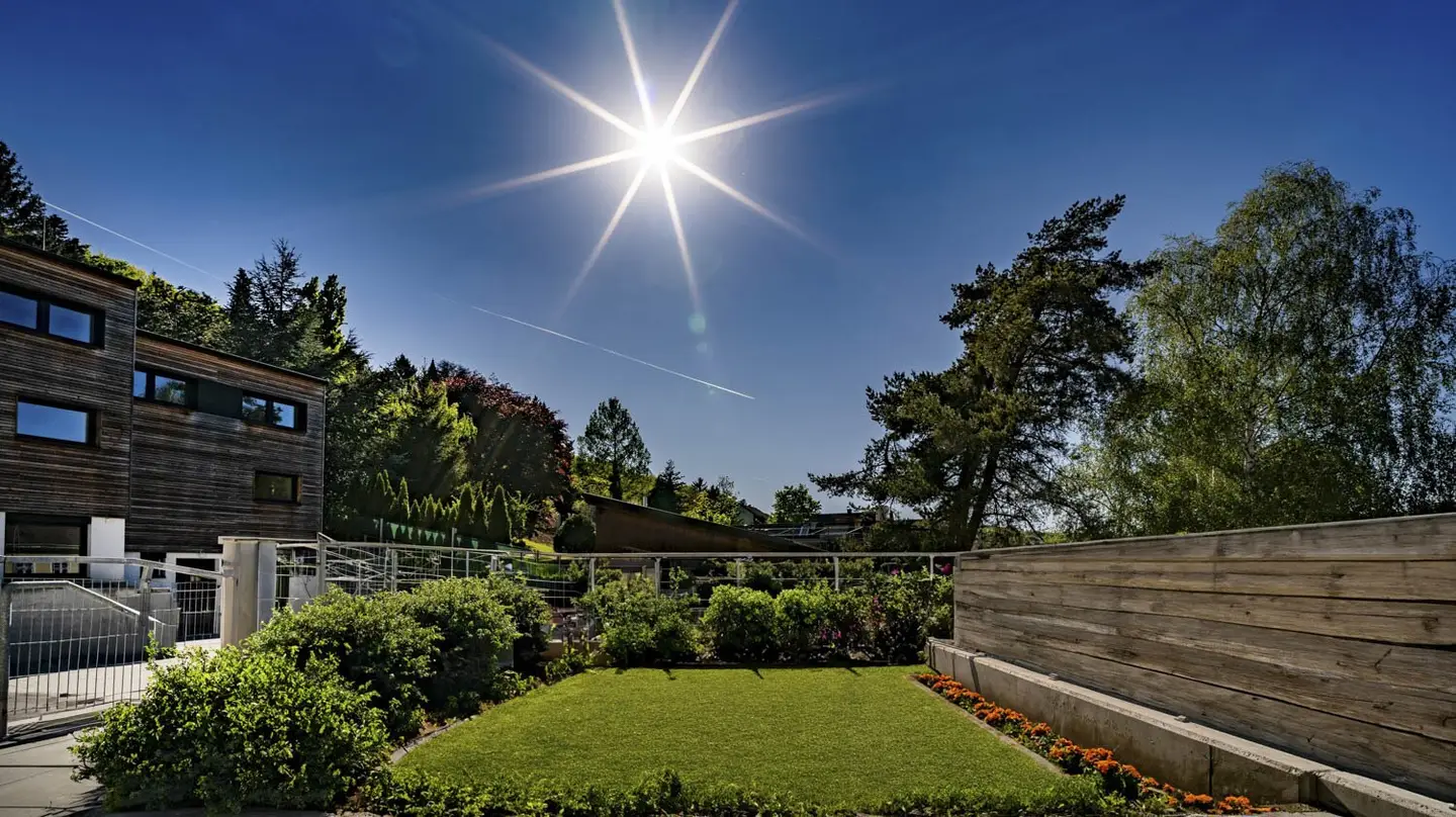 Light Location Living: Living in modern naturalness House 2A