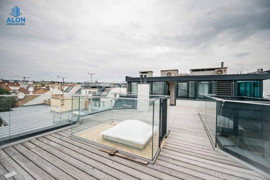 Modern living above the rooftops of Vienna near Kutschkermarkt