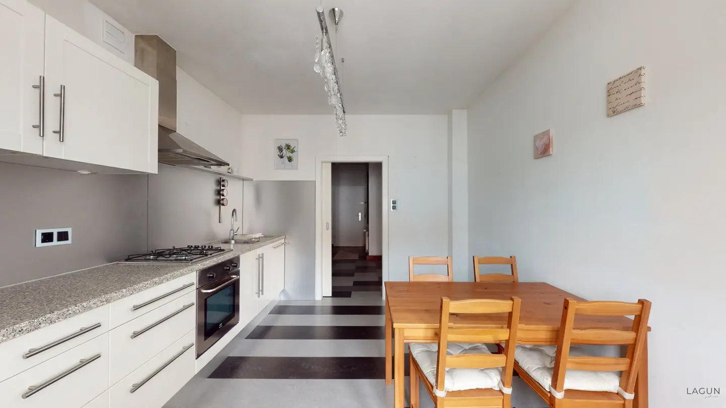 Perfect for investors, one room apartment on the Laxenburgerstraße