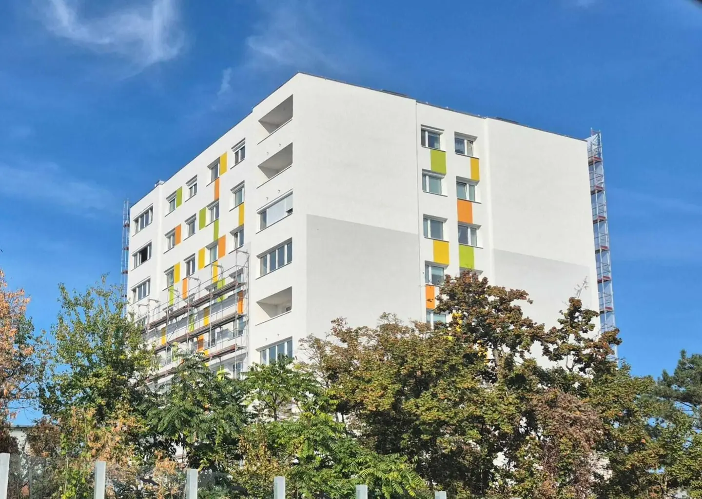Krems Mitterau -  helle Eigentumswohnung mit modernen Solaranlage samt Pufferspeicher für das gesamte Haus