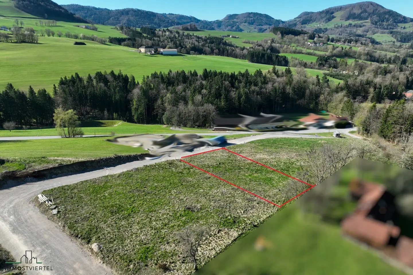 Building plots on the outskirts of St. Georgen an der Leys with a view