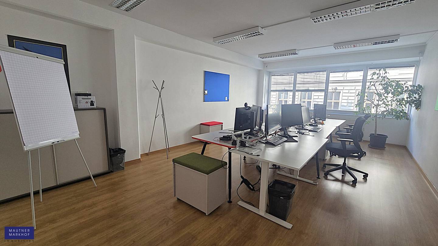 Rathausnähe U2 - Bright, attractive new-build office with generous spaces","de":"Rathausnähe U2 - Helles, attraktives Neubaubüro mit großzügigen Flächen