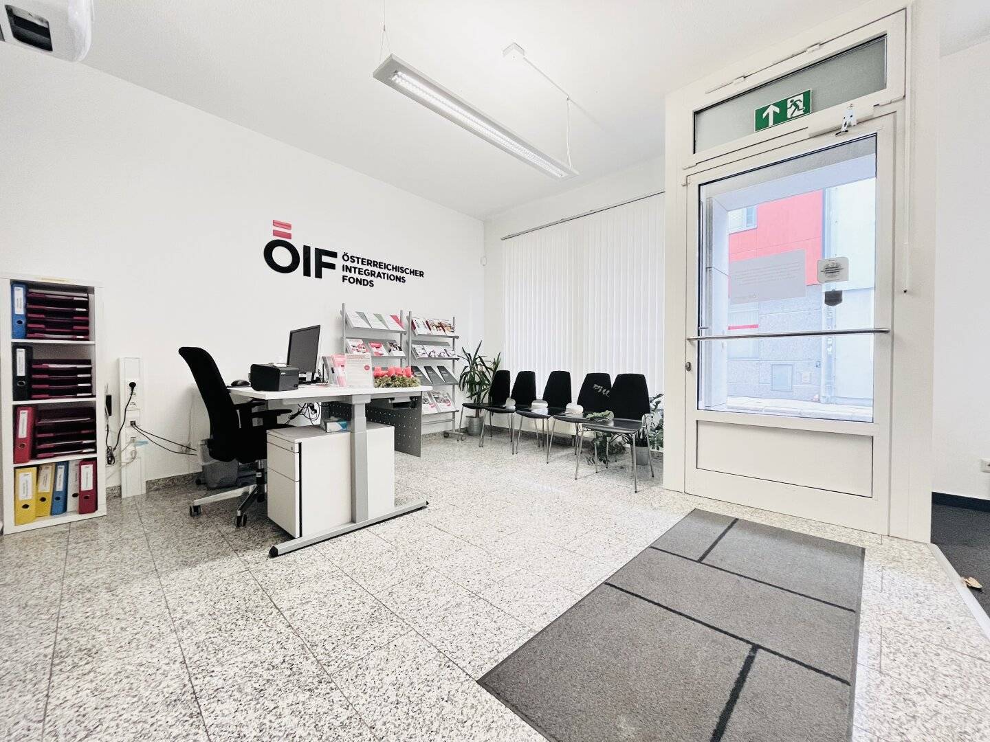 Zentral gelegene Geschäftsfläche in St. Pölten: Büro, Praxis oder Ladenlokal mit modernem Flair