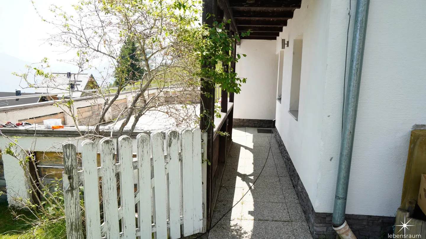 Idyllisches Berghaus in Kärnten: 10 Zimmer, Garten, Balkon & Kamin – Ihr Rückzugsort.