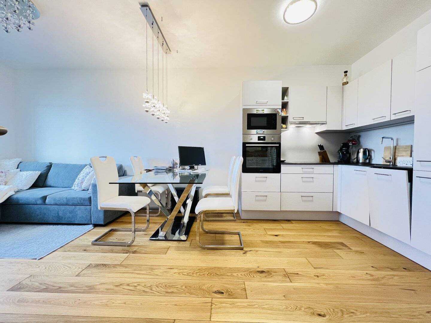 Q11 City Flair &amp; Nature Idyl: Your perfect home awaits!